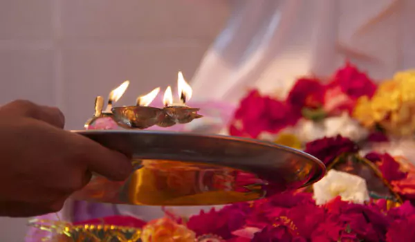 pandit for puja
